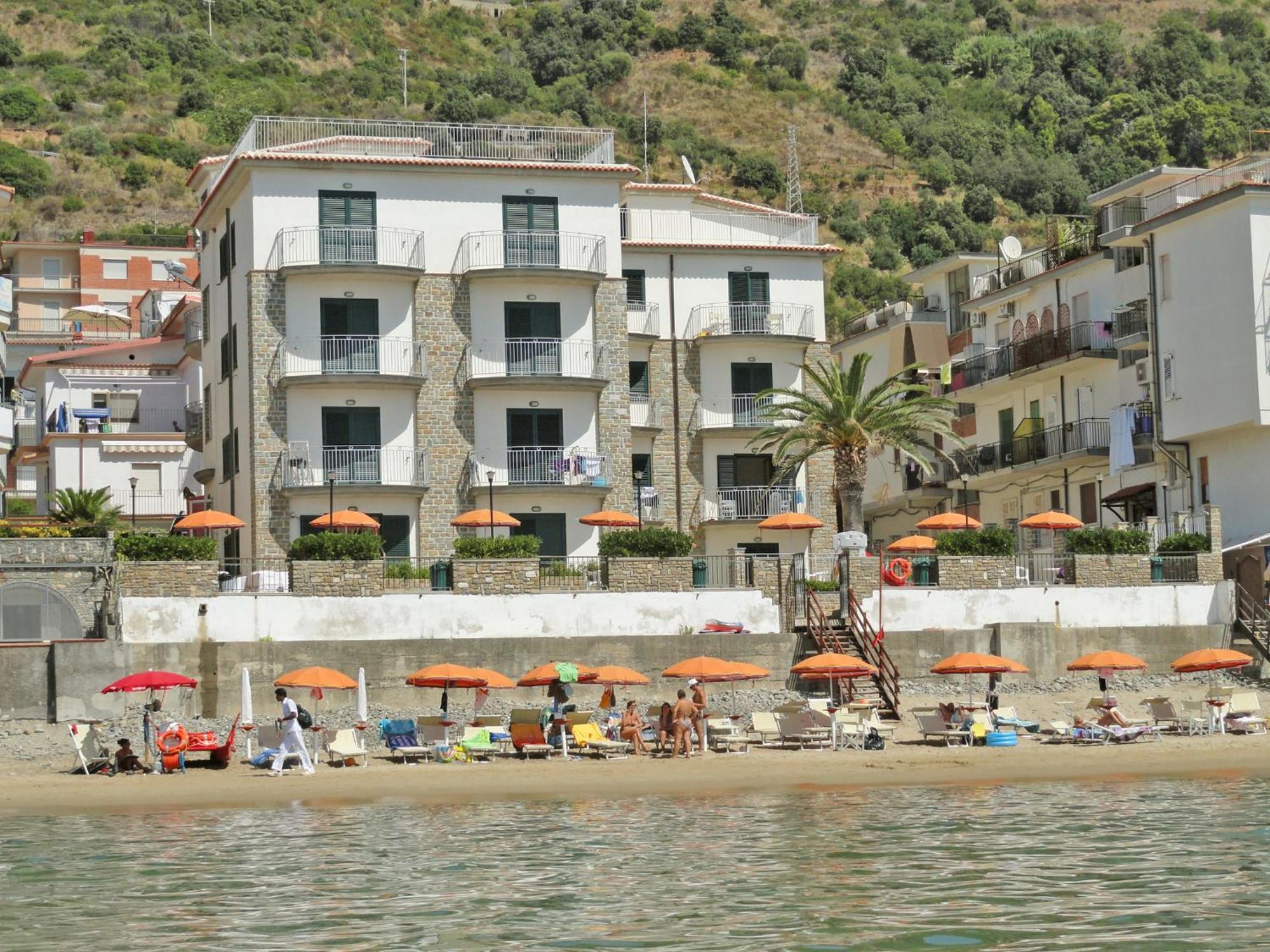 Acciaroli Vacanze Residence Exteriör bild